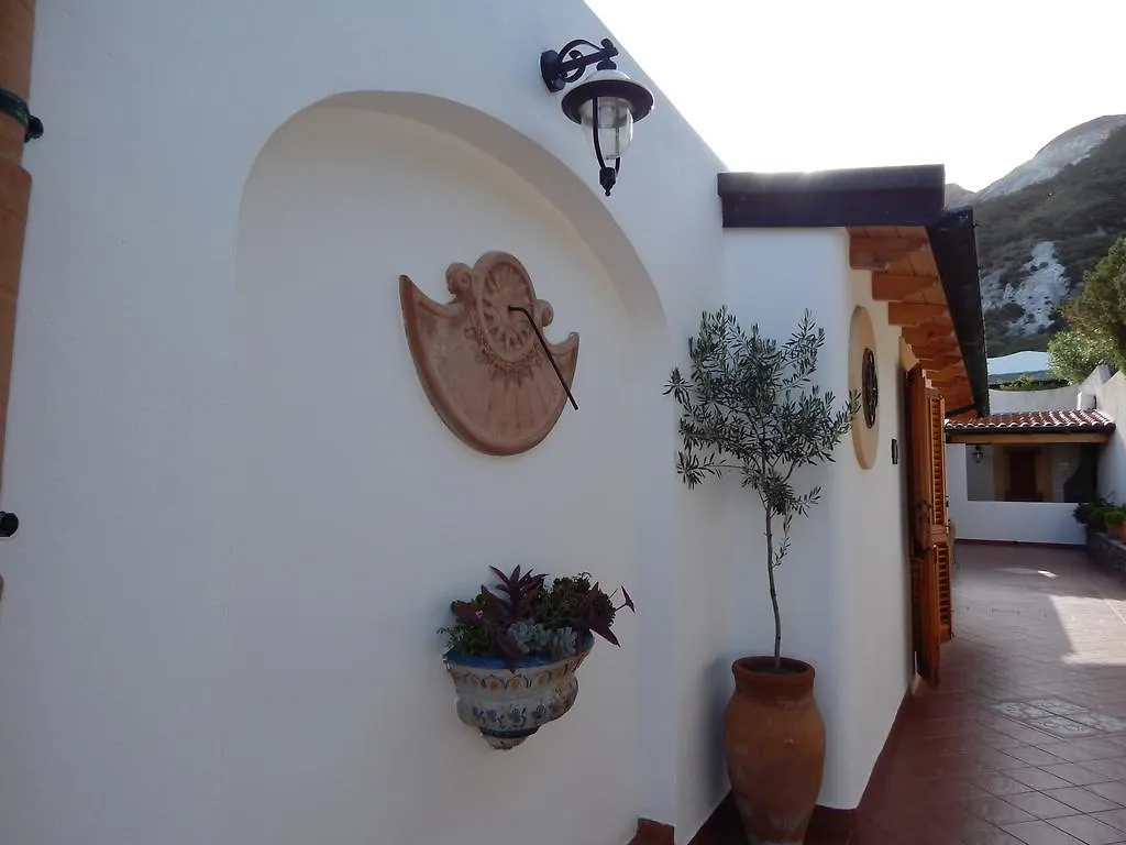 Bed and Breakfast Casa Arcada Vulcano  Vulcano (Isola)