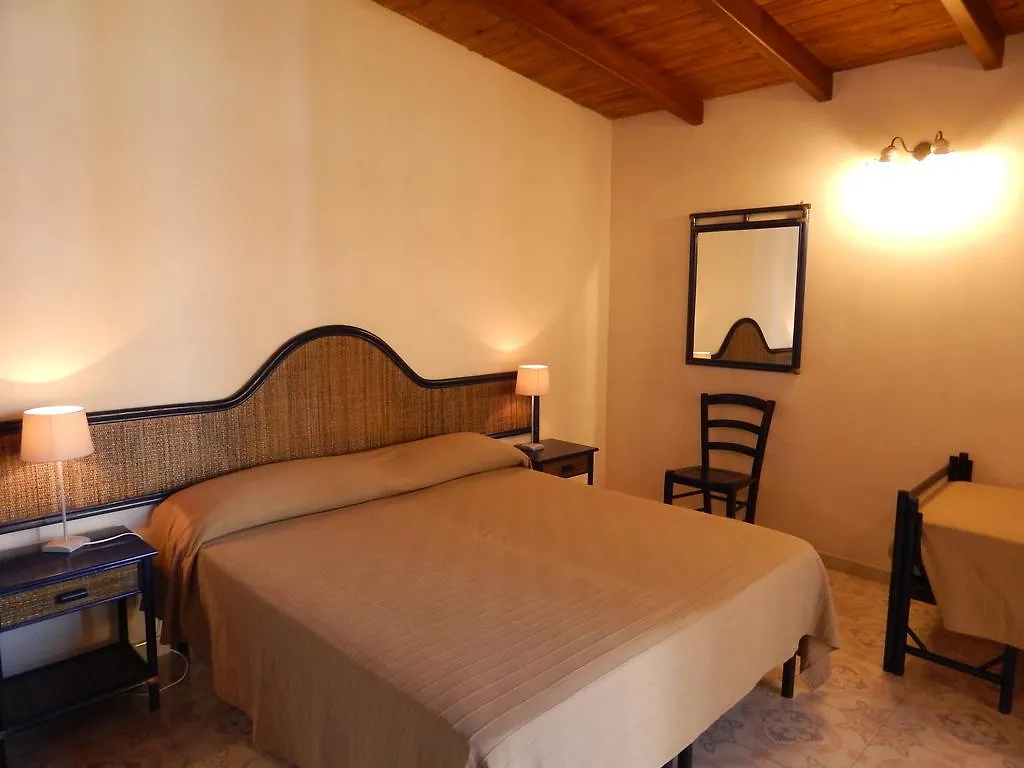 Casa Arcada Bed & Breakfast Vulcano