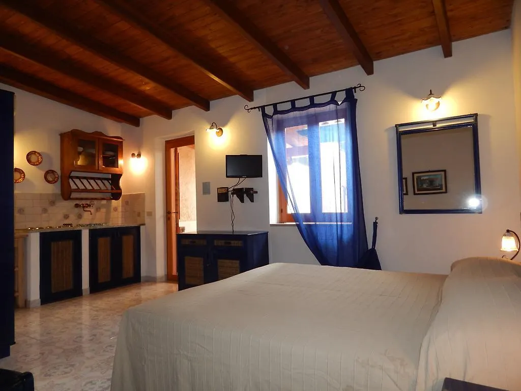 Casa Arcada Bed & Breakfast Vulcano  Italy