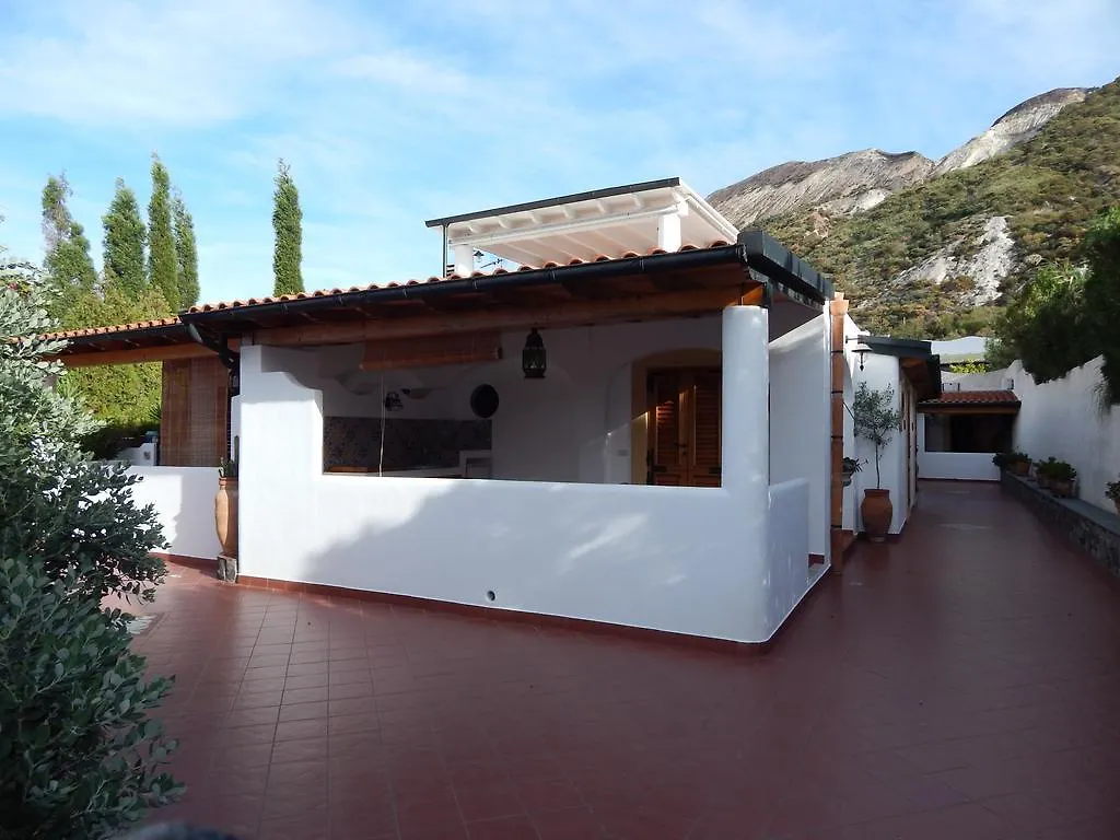 Casa Arcada Bed & Breakfast Vulcano