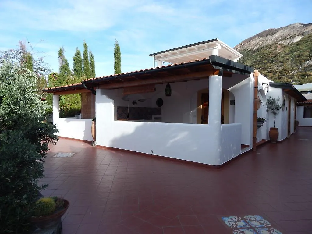 Casa Arcada Bed & Breakfast Vulcano  Italy