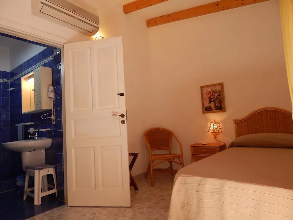Casa Arcada Bed & Breakfast Vulcano  0*, Vulcano (Isola) Italy