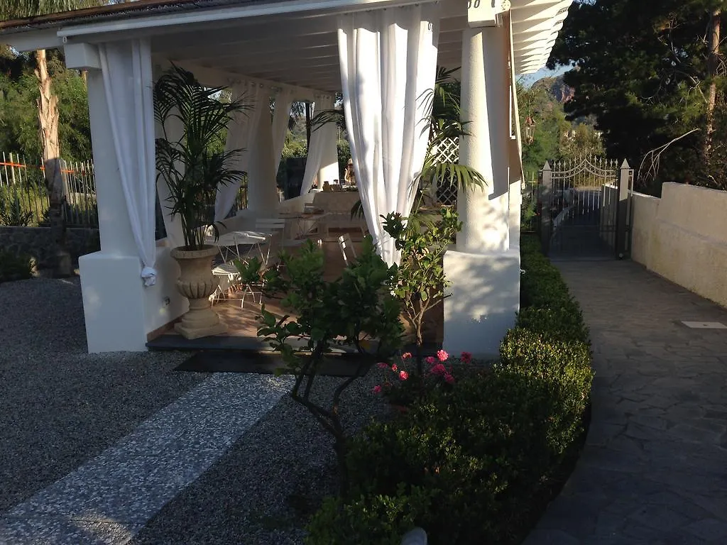 Casa Arcada Bed & Breakfast Vulcano   Vulcano (Isola)