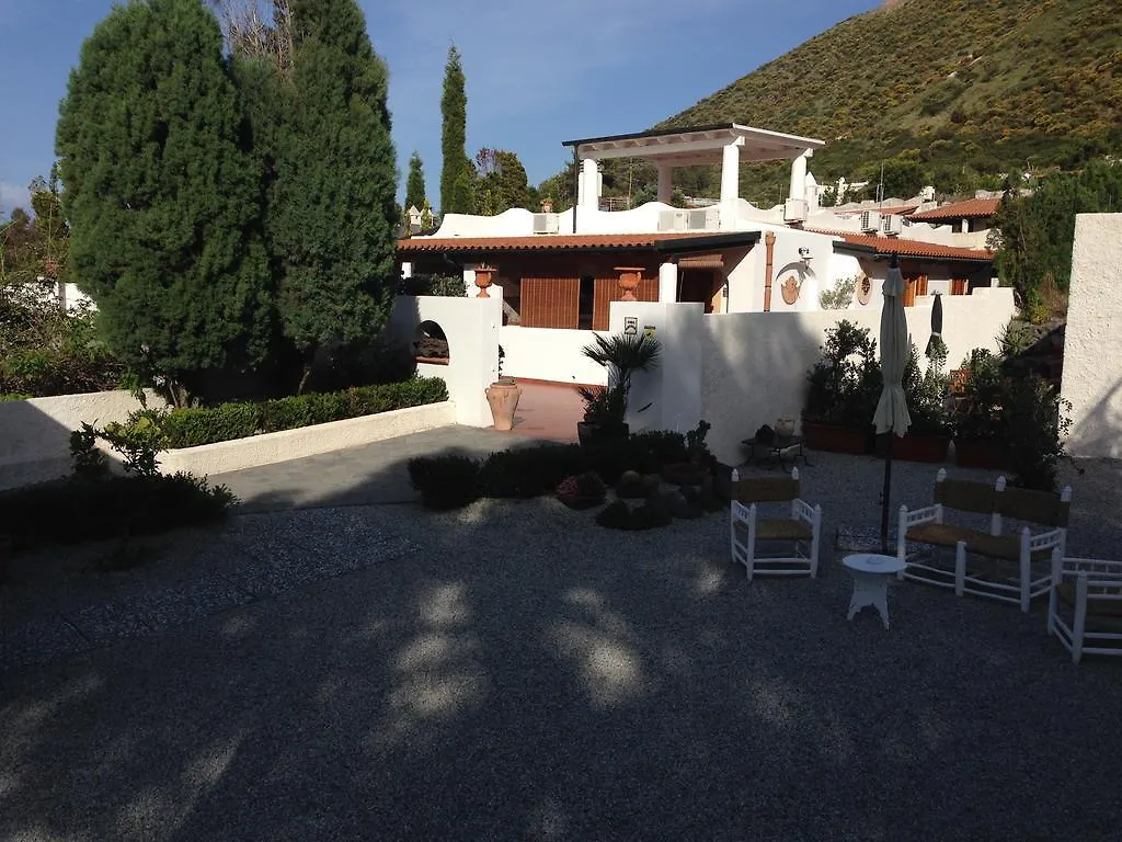 Casa Arcada Bed & Breakfast Vulcano